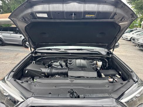 Used 2018 Toyota 4Runner Limited RWD image 13