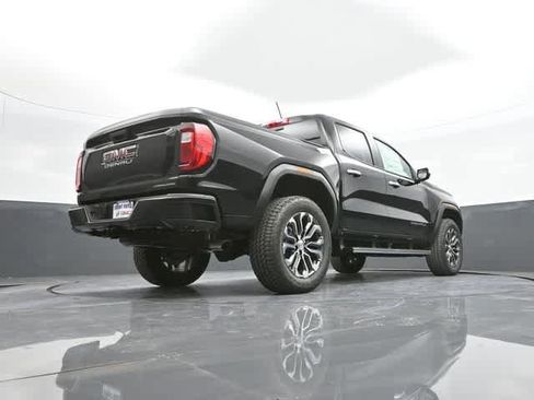 New 2026 GMC Canyon Denali image 79