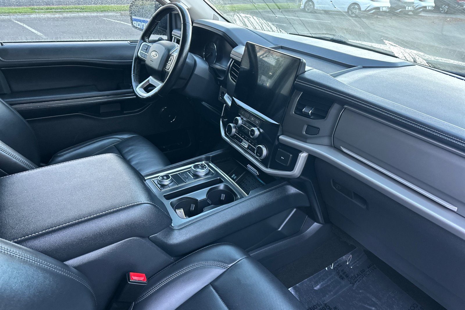 Used 2024 Ford Expedition Max XLT AWD/4WD image 19