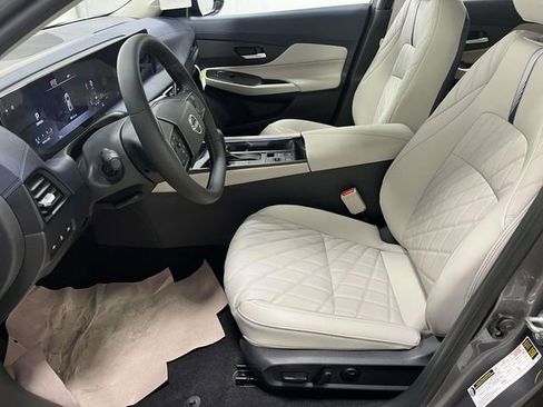 New 2026 Nissan Sentra SL w/ Floor Mat Package FWD image 11