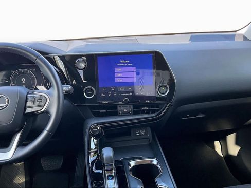 Used 2022 Lexus NX 250 AWD w/ Cold Area Package image 6