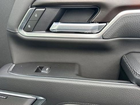 New 2026 GMC Sierra 2500 Denali w/ Denali Reserve Package image 18