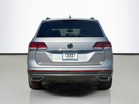 Used 2021 Volkswagen Atlas SE image 4