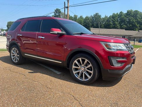 Used 2016 Ford Explorer Limited FWD image 2