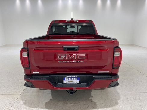 Used 2024 GMC Canyon Elevation w/ Convenience Package image 4