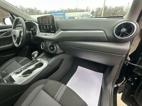Certified 2024 Chevrolet Blazer LT w/ Convenience Package image 30