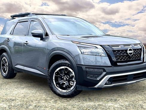 Used 2024 Nissan Pathfinder Rock Creek AWD/4WD image 1