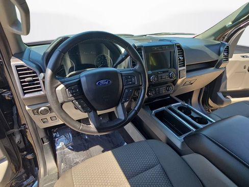 Used 2019 Ford F150 XLT w/ Equipment Group 302A Luxury AWD/4WD image 15