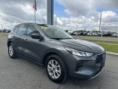 Used 2024 Ford Escape Active AWD/4WD image 16