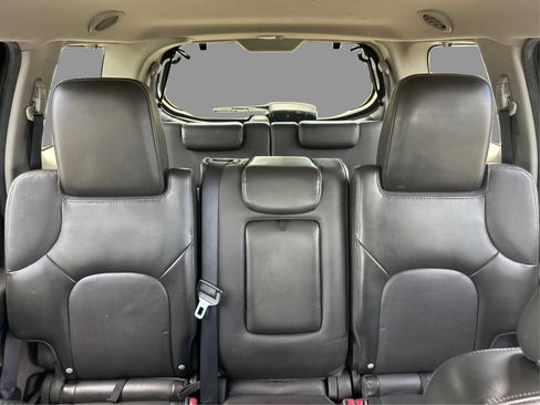 Used 2012 Nissan Pathfinder Silver AWD/4WD image 24