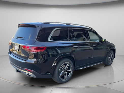 New 2026 Mercedes-Benz GLS 450 4MATIC image 10