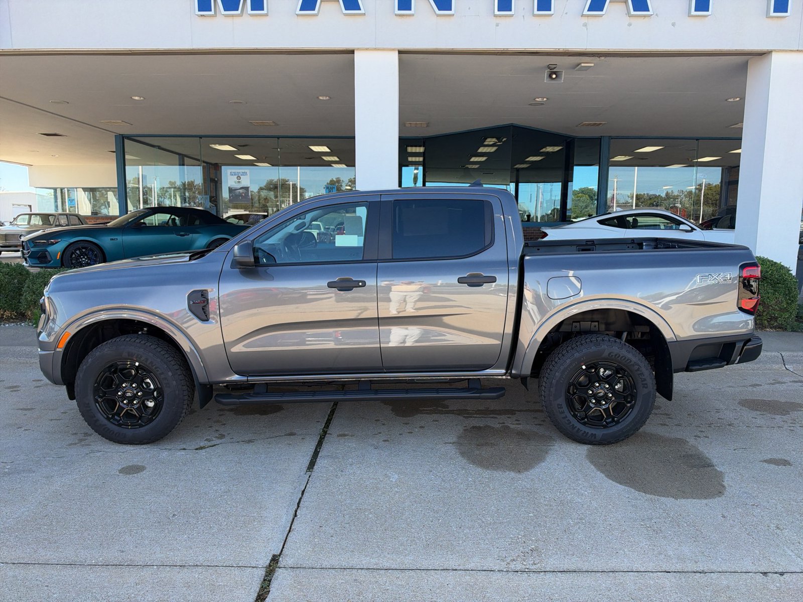 New 2026 Ford Ranger XLT w/ Equipment Group 301A High AWD/4WD image 10