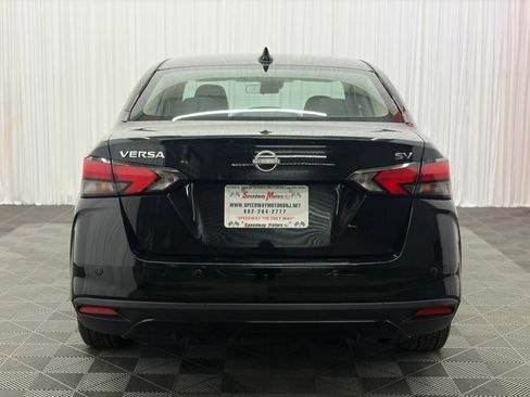 Used 2023 Nissan Versa SV FWD image 7