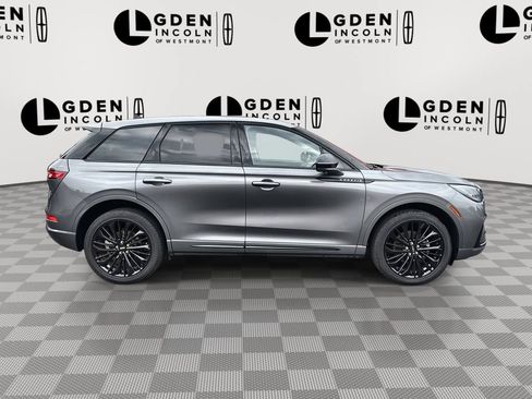 Used 2023 Lincoln Corsair FWD w/ Equipment Group 101A image 9
