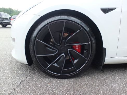 Used 2020 Tesla Model 3 Long Range AWD/4WD image 9