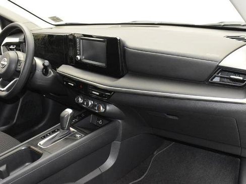 Certified 2025 Nissan Kicks S AWD/4WD image 25