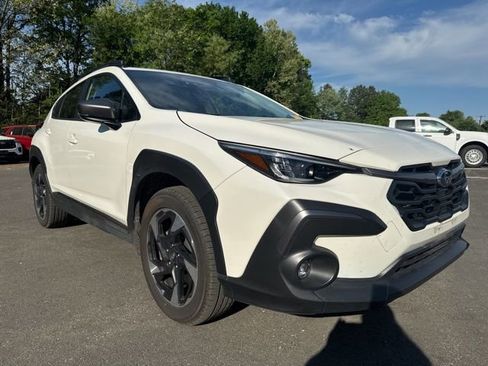 Used 2024 Subaru Crosstrek 2.5i Limited w/ Crosstrek Mirror Package image 7