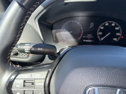 Used 2025 Honda HR-V Sport image 38