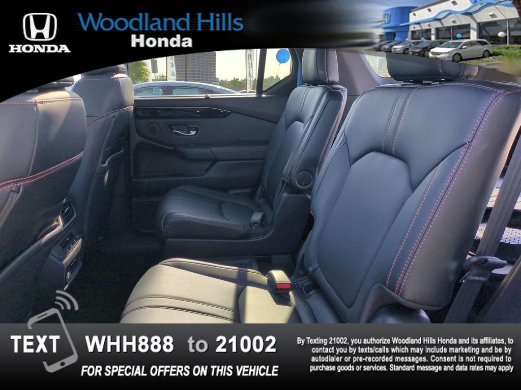 Certified 2024 Honda Pilot TrailSport image 21