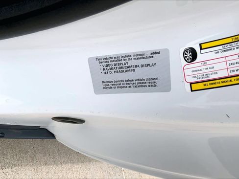 Used 2015 Dodge Challenger R/T Plus RWD image 33