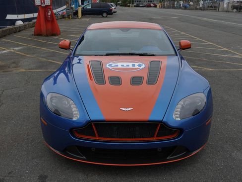 Used 2017 Aston Martin V12 Vantage S RWD image 5