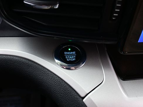 Used 2021 Ford Explorer XLT w/ Class III Trailer Tow Package image 25