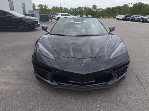 Used 2024 Chevrolet Corvette Stingray Preferred Conv w/ Z51 Performance Package RWD image 5