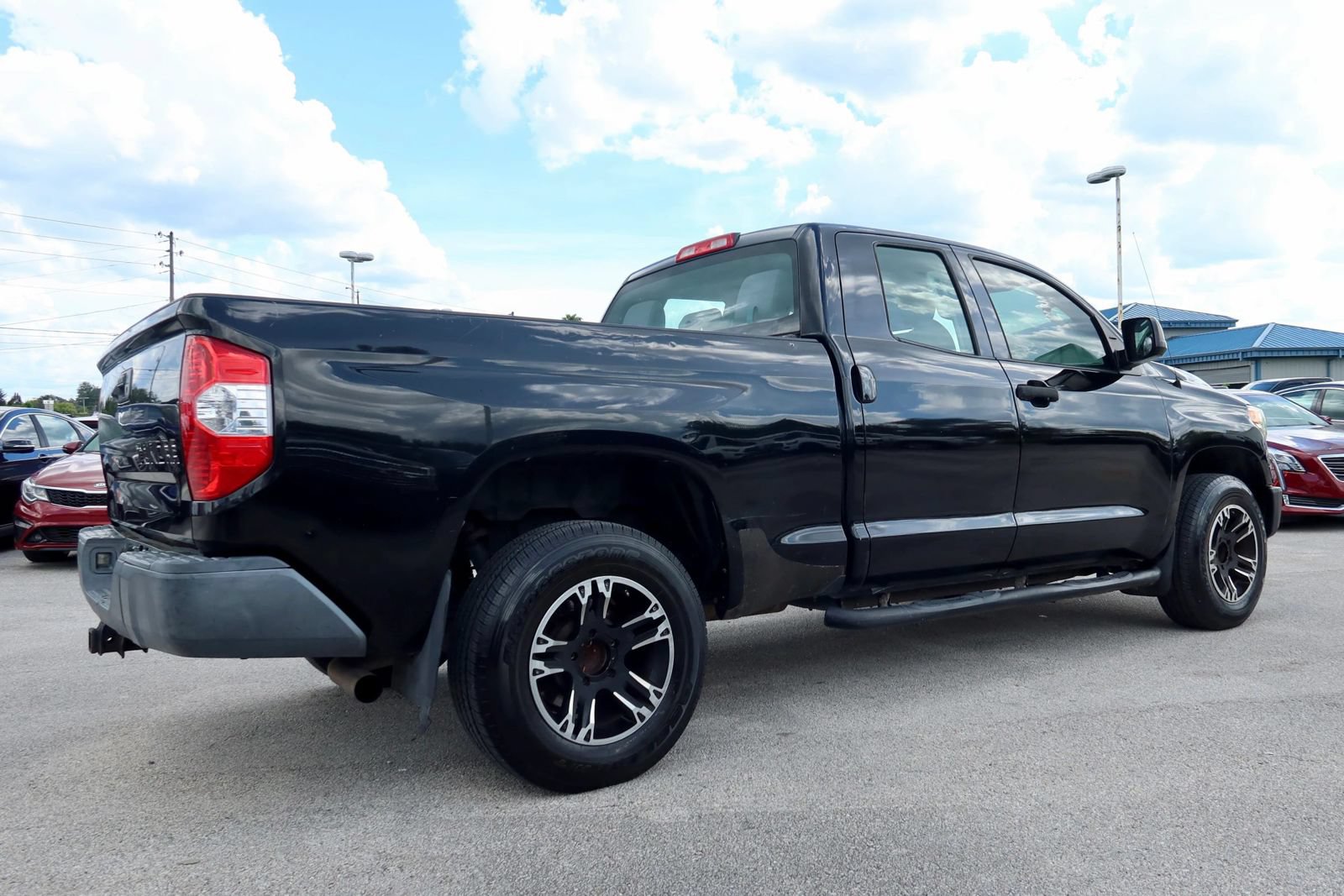 Used 2015 Toyota Tundra SR w/ Tow Package RWD image 2