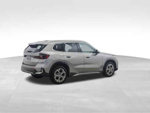 Used 2026 BMW X1 xDrive28i image 5