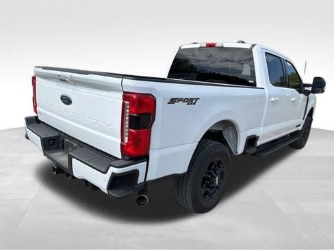 Used 2023 Ford F250 XLT w/ XLT Premium Package AWD/4WD image 3