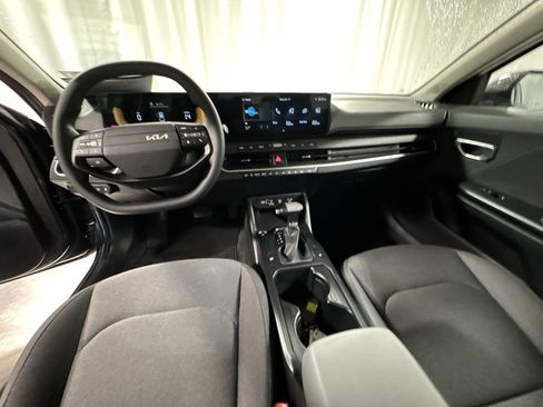 Certified 2025 Kia K4 LXS image 15