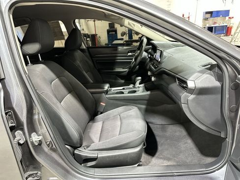 Used 2021 Nissan Altima 2.5 S image 24