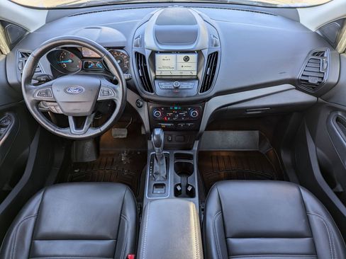 Certified 2019 Ford Escape SEL image 18