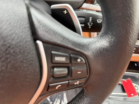 Used 2016 BMW 428i xDrive Convertible AWD/4WD image 39