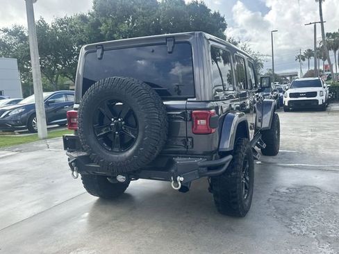 Used 2020 Jeep Wrangler Unlimited Sahara AWD/4WD image 6