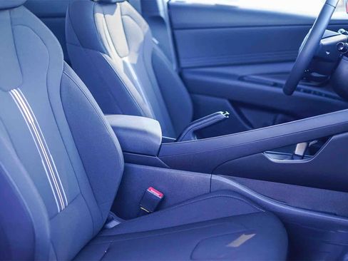 New 2026 Hyundai Elantra Sport image 21