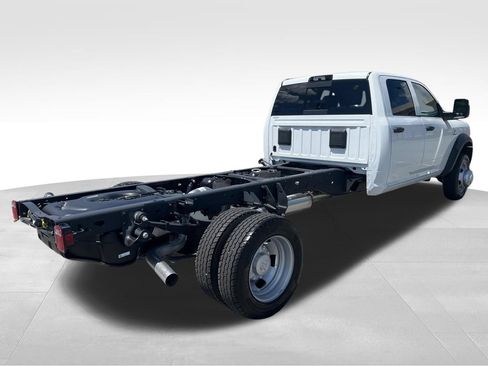 New 2026 RAM 5500 Tradesman AWD/4WD image 6
