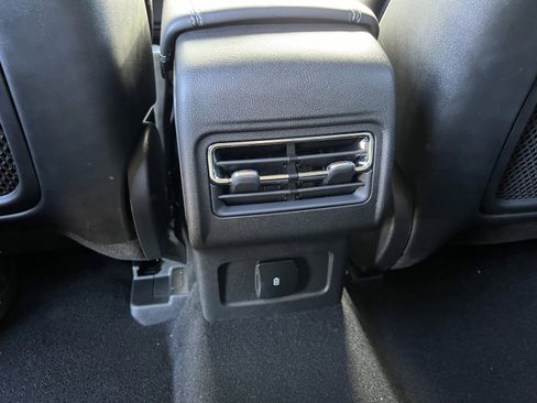 New 2025 Lincoln Corsair Grand Touring image 29