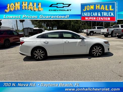 Used 2021 Chevrolet Malibu RS FWD image 12