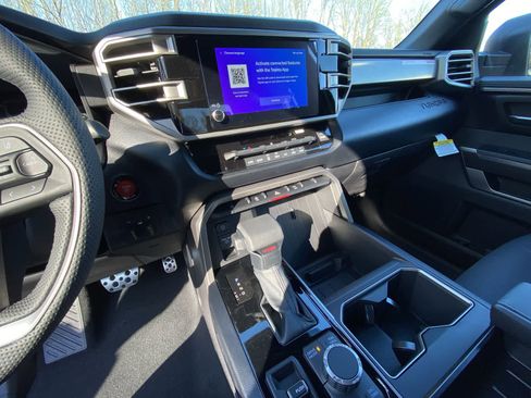 New 2026 Toyota Tundra SR5 AWD/4WD image 20