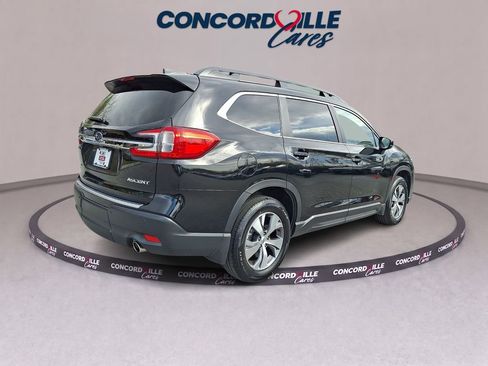 Certified 2025 Subaru Ascent Premium AWD/4WD image 7