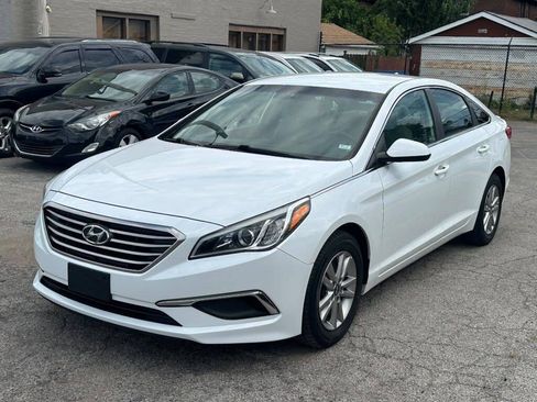 Used 2016 Hyundai Sonata SE FWD image 3