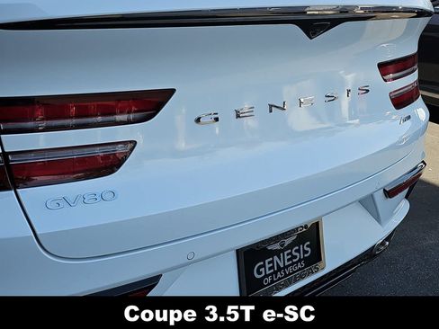 Used 2026 Genesis GV80 3.5T e-SC AWD/4WD image 11