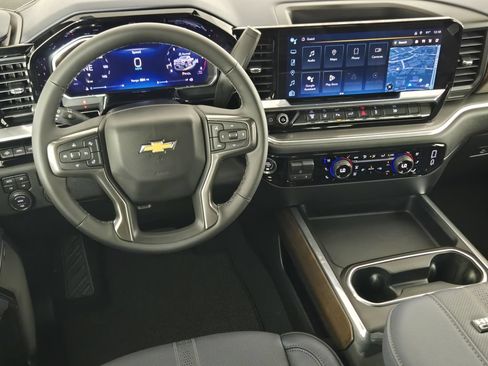 New 2026 Chevrolet Silverado 2500 High Country w/ High Country Premium Package AWD/4WD image 29