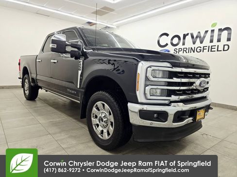 Used 2025 Ford F250 King Ranch AWD/4WD image 6