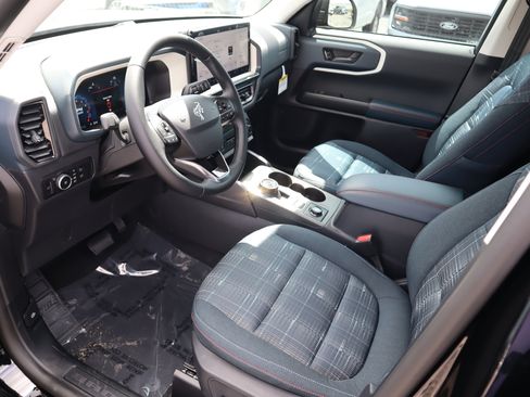 New 2025 Ford Bronco Sport Heritage w/ Convenience Package image 14