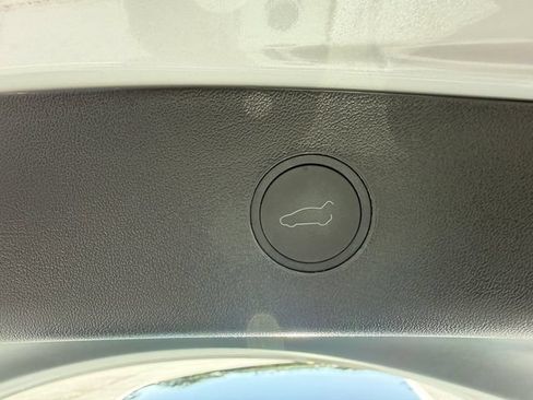 Used 2023 Tesla Model 3 Standard Range RWD image 37