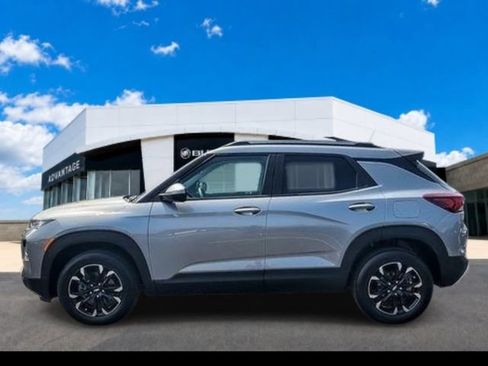 Certified 2023 Chevrolet TrailBlazer LT AWD/4WD image 9