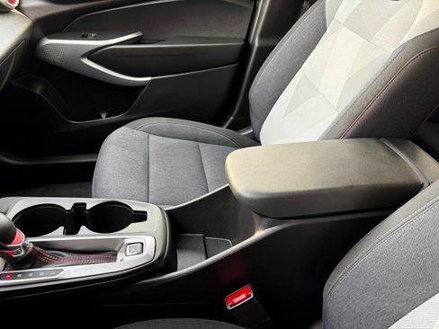 Used 2024 Chevrolet Trax RS w/ Driver Confidence Package image 23