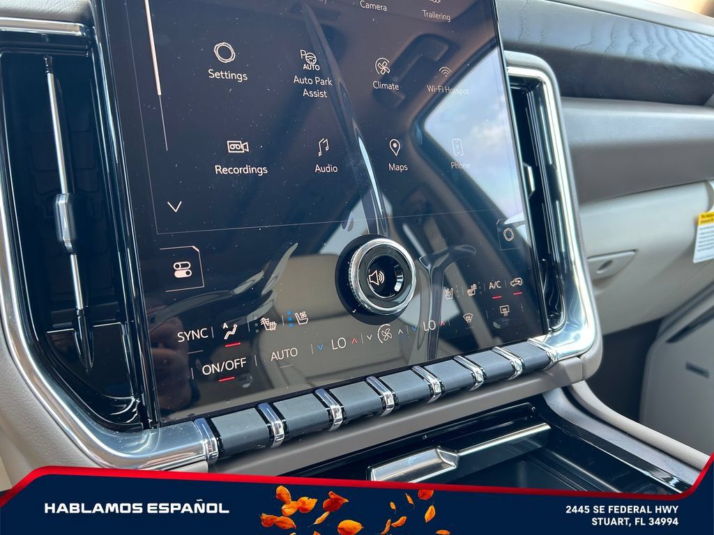New 2026 GMC Yukon Denali w/ Denali Reserve Package AWD/4WD image 30